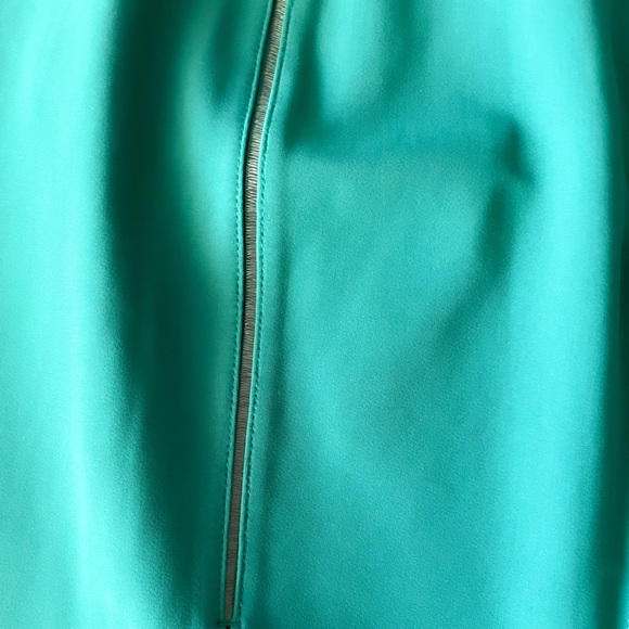 Lululemon Teal Skirt - Picture 5 of 11